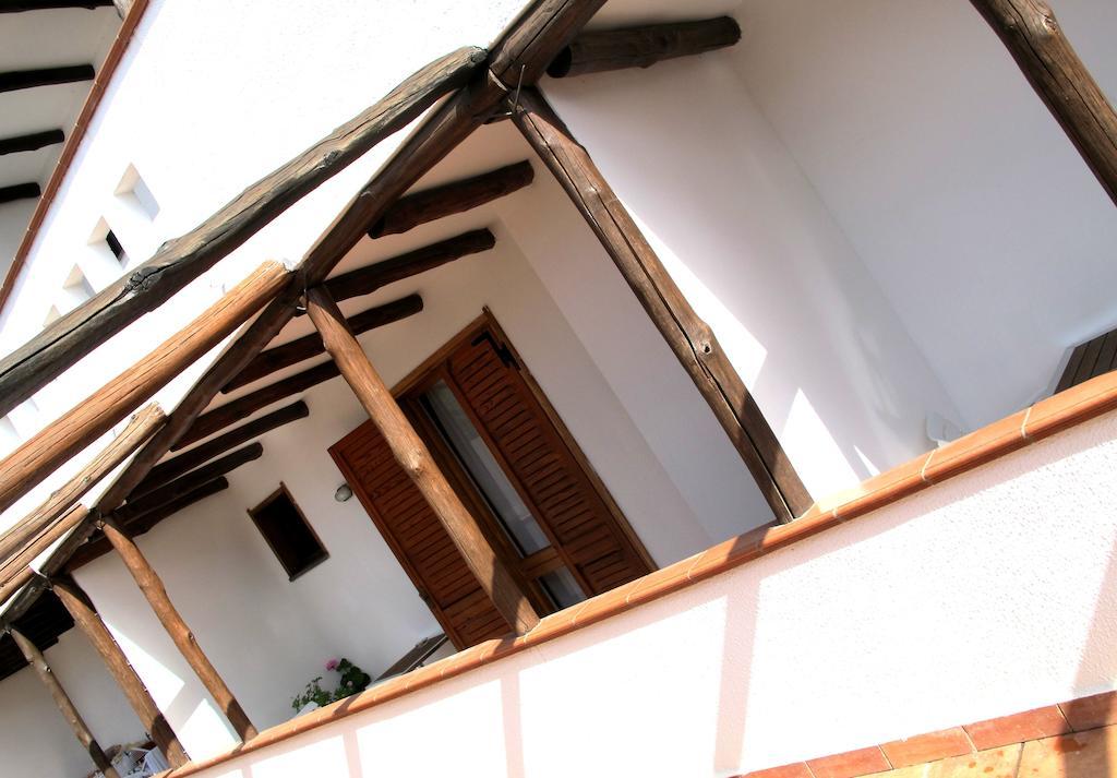 Hotel Pop Cala Gonone Exterior foto